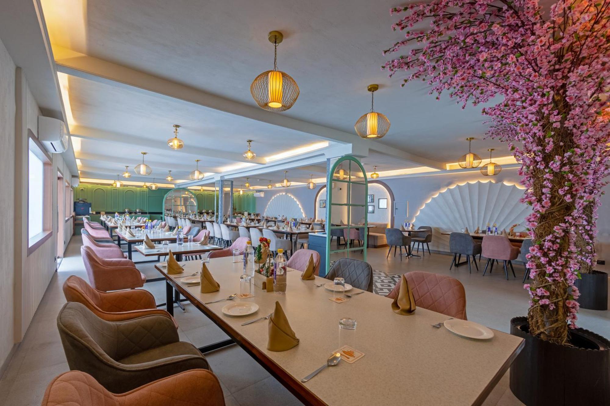 Aapno Ghar Resort & Amusement Park Гургаон Экстерьер фото